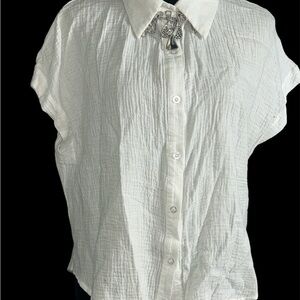 White Collared Women's Top